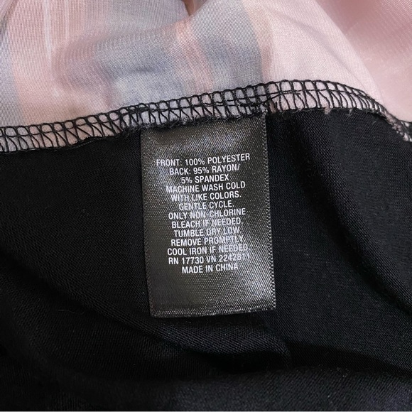 Mossimo Hi-Low Back Contrast Tank - Picture 6 of 8